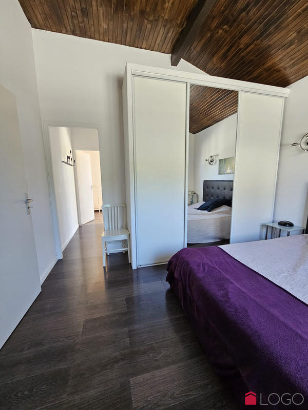 Maison traditionnelle - 169 m² - 6 pièces