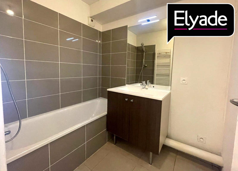 Appartement - 82 m² - 4 pièces