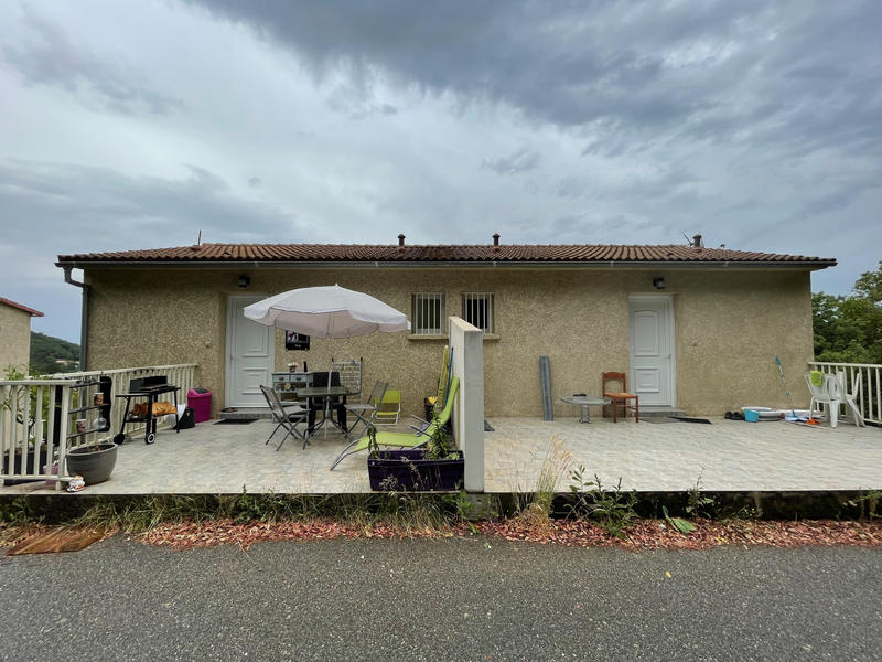 Maison - 203 m² - 10 pièces