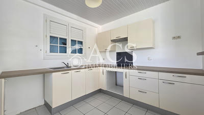 Maison - 87 m² - 4 pièces