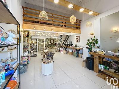 Local commercial - 67 m²