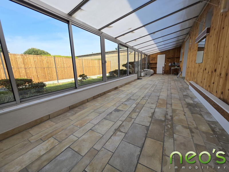 Maison - 96 m² - 4 pièces