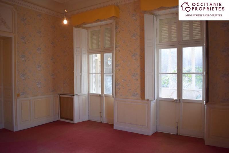 Château - 480 m² - 21 pièces