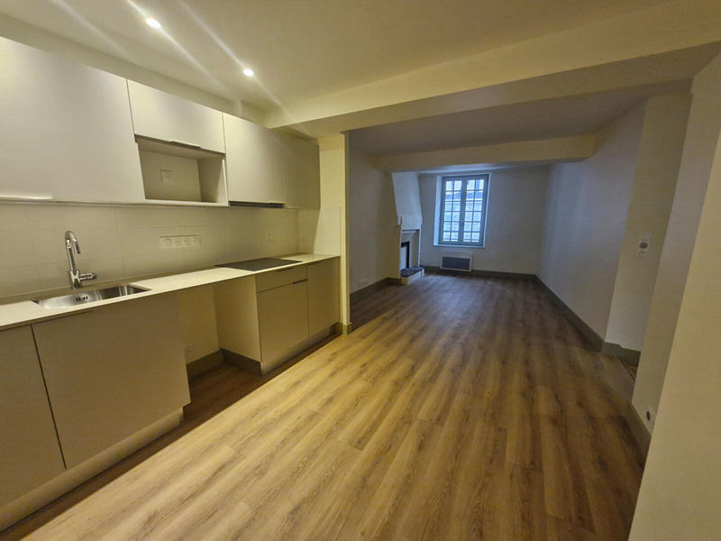 Appartement - 70 m² - 3 pièces