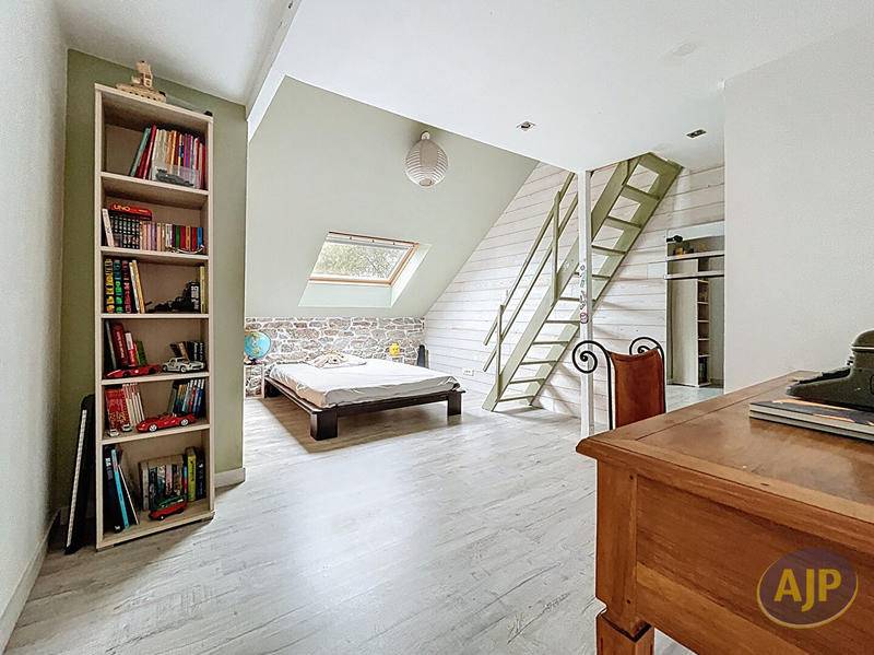 Maison - 126 m² - 5 pièces