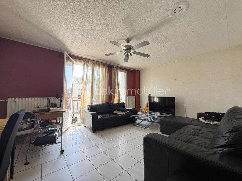 Appartement - 97 m² - 5 pièces