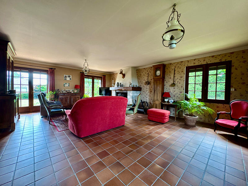 Maison - 186 m² - 6 pièces