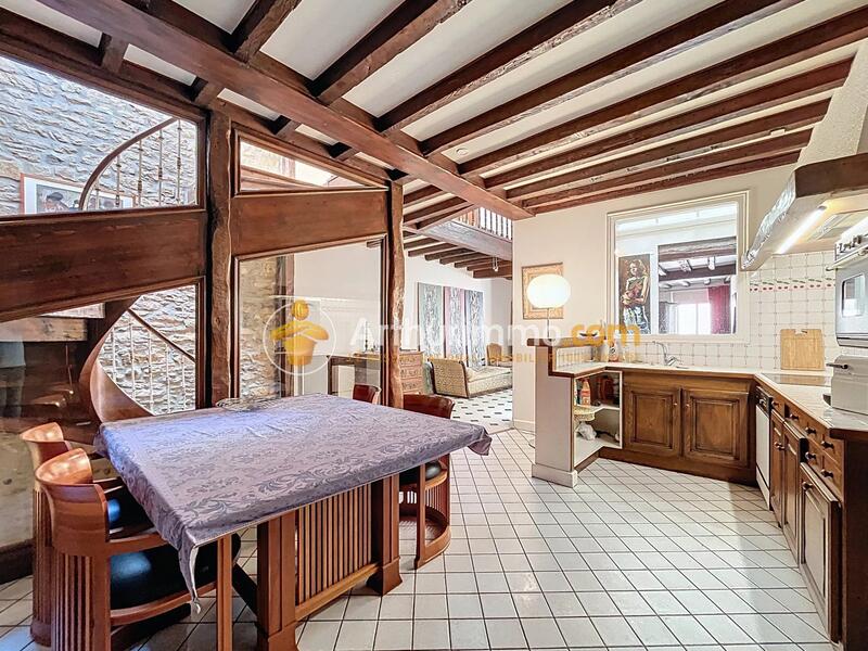 Appartement - 185 m² - 4 pièces