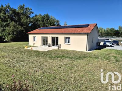 Maison - 95 m² - 4 pièces