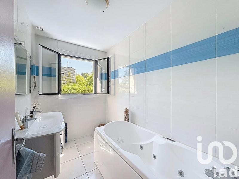 Maison - 145 m² - 7 pièces