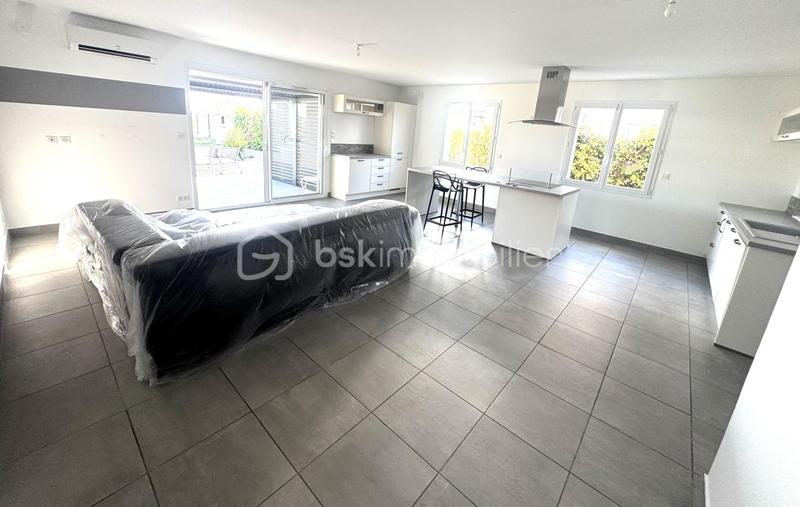 Villa - 90 m² - 3 pièces