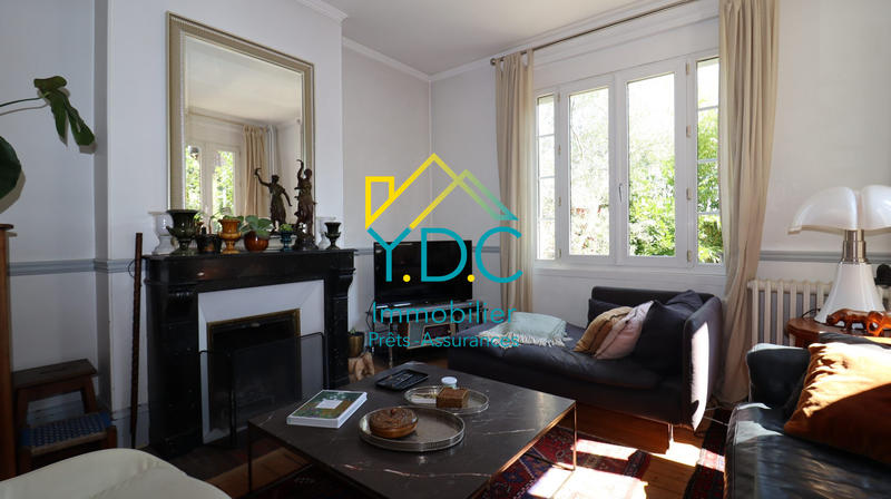 Maison - 172 m² - 8 pièces