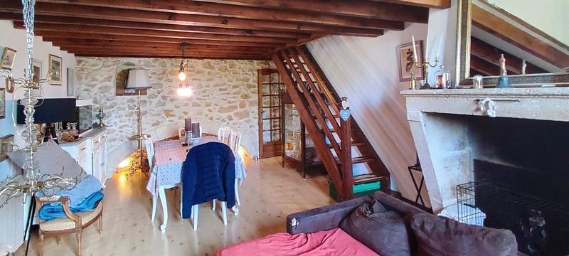 Maison - 298 m² - 11 pièces