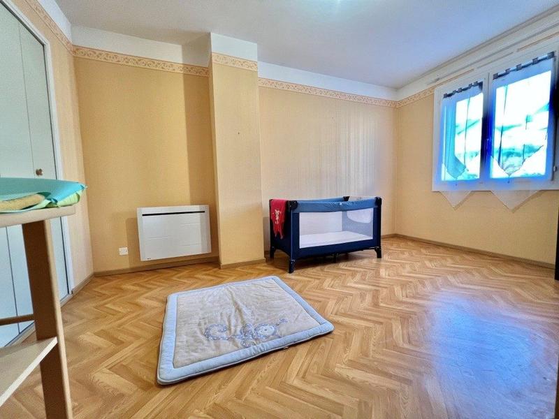 Maison - 110 m² - 8 pièces