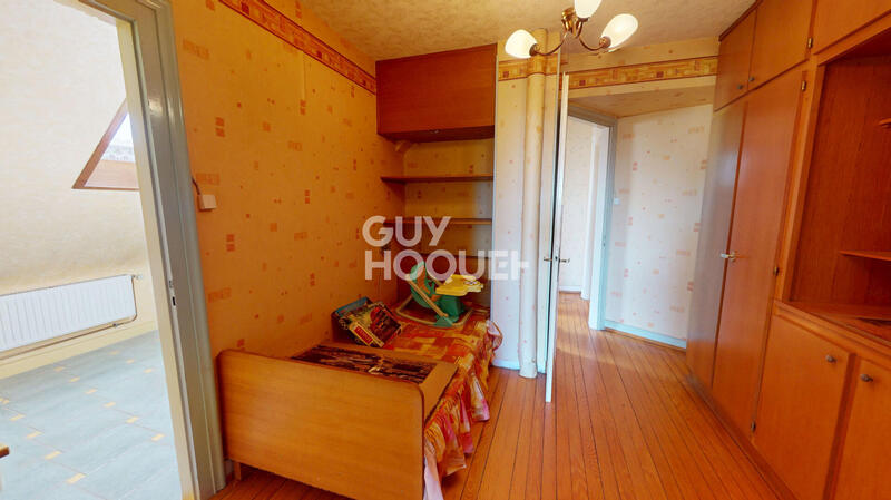 Maison - 160 m² - 9 pièces