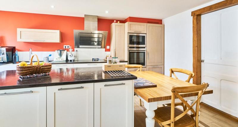 Maison - 189 m² - 6 pièces