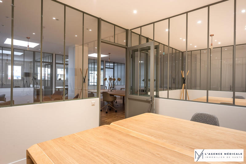 Bureau - 152 m²