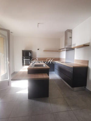 Maison - 142 m² - 4 pièces