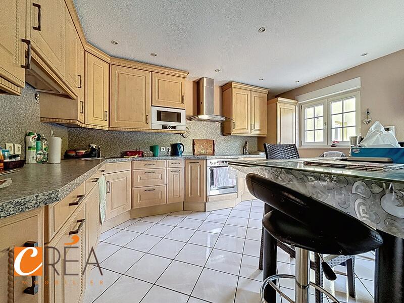 Maison - 600 m² - 1 pièce