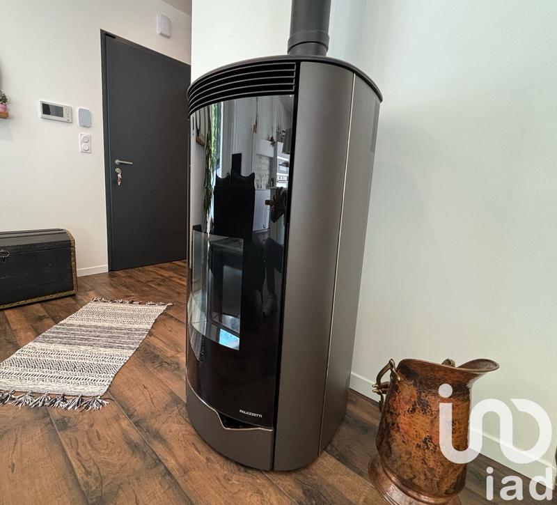 Maison - 96 m² - 4 pièces