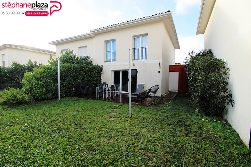 Maison - 93 m² - 4 pièces