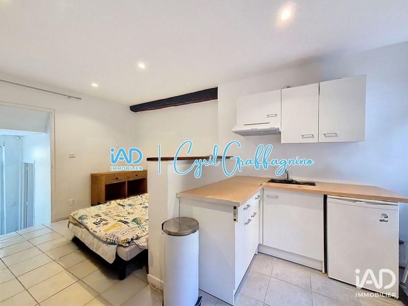 Immeuble - 71 m² - 4 pièces