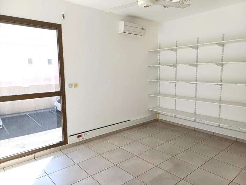 Bureau - 72 m²