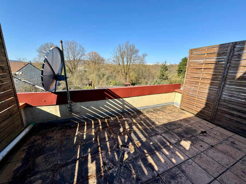 Maison - 98 m² - 4 pièces