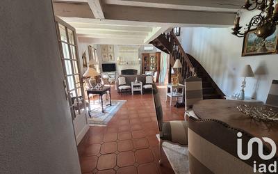 Maison - 181 m² - 5 pièces