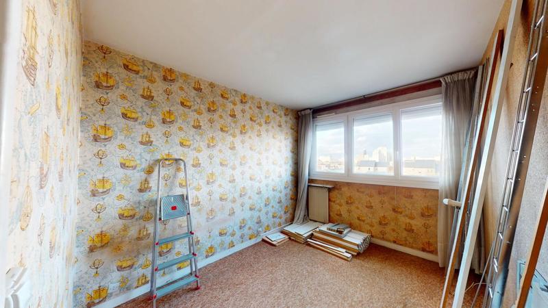 Appartement - 90 m² - 5 pièces