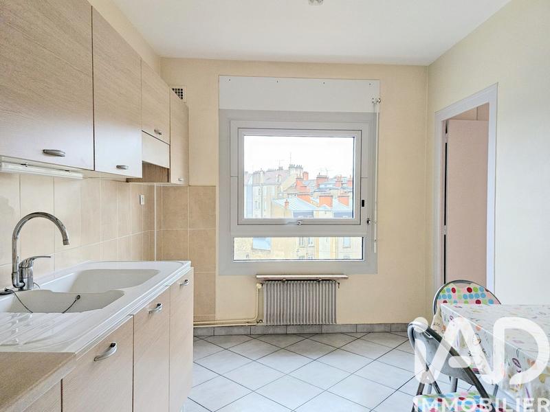 Appartement - 86 m² - 4 pièces