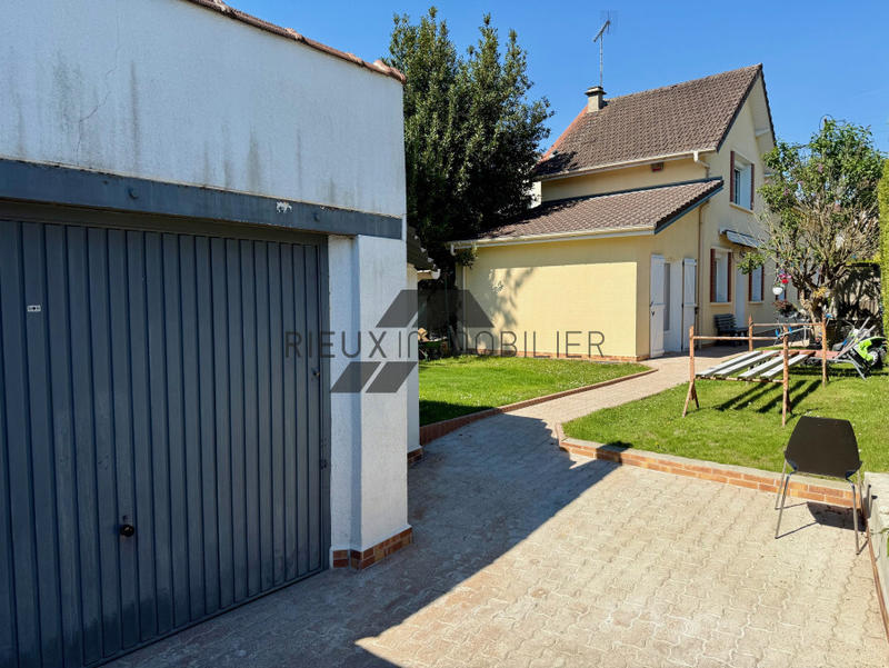 Propriété - 105 m² - 5 pièces