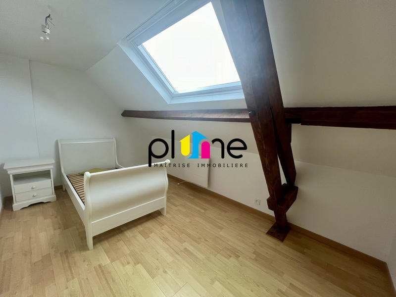 Maison - 105 m² - 4 pièces