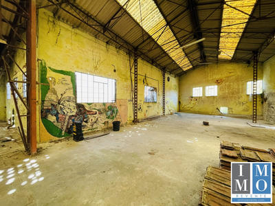 Entrepôt - 4 000 m²