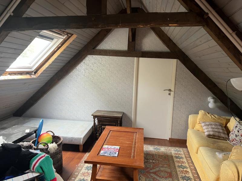 Maison - 280 m² - 10 pièces