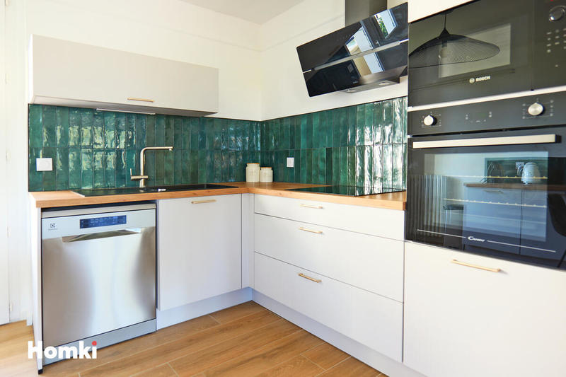 Appartement - 100 m² - 4 pièces