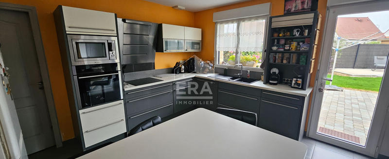 Maison - 115 m² - 5 pièces