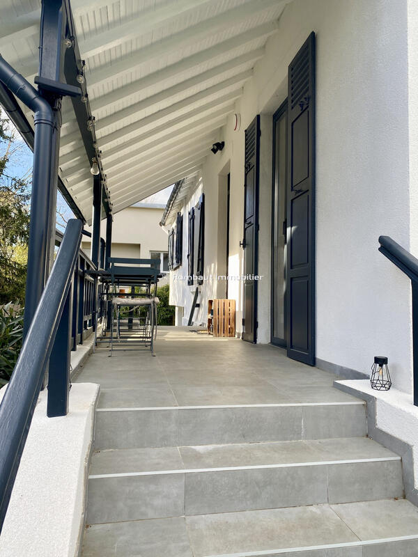 Maison - 110 m² - 5 pièces