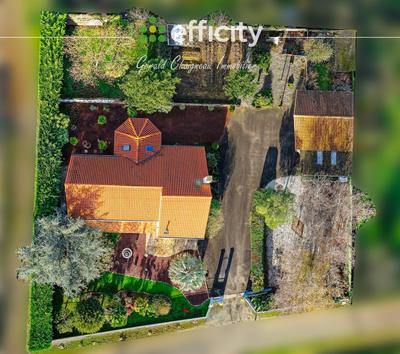 Maison - 175 m² - 6 pièces