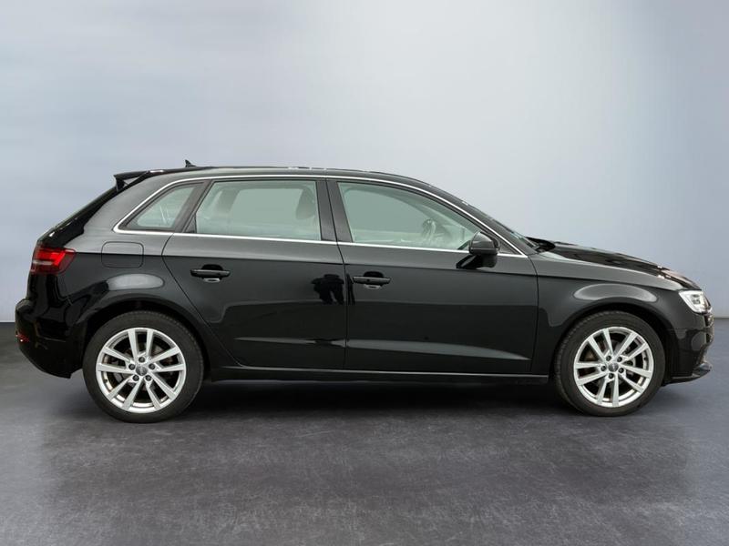 Audi A3 sportback Business 35 Tfsi CoD 150 s tronic 7 line