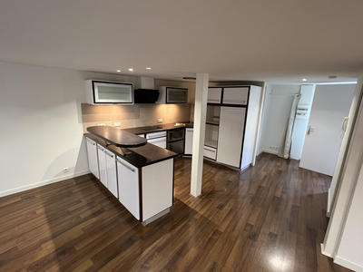 Immeuble - 145 m² - 7 pièces