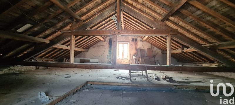 Maison - 220 m² - 8 pièces