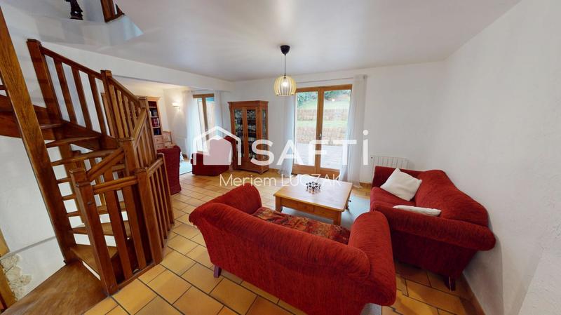 Maison de village - 130 m² - 7 pièces