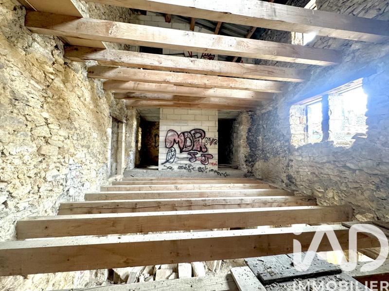 Maison de village - 220 m² - 15 pièces