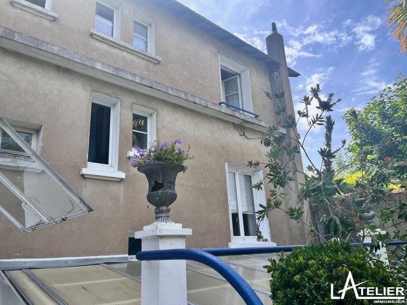 Maison - 167 m² - 7 pièces