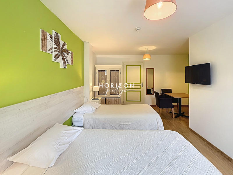 Fonds de commerce - 500 m²