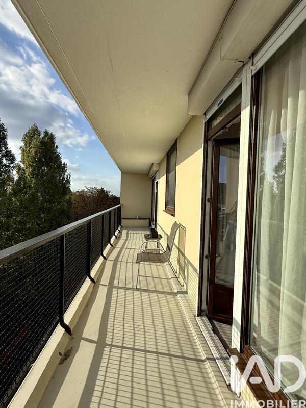 Appartement - 97 m² - 4 pièces