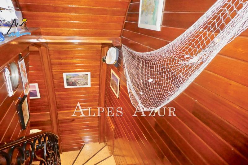 Maison de ville - 107 m² - 5 pièces