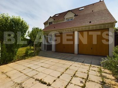 Maison - 160 m² - 5 pièces