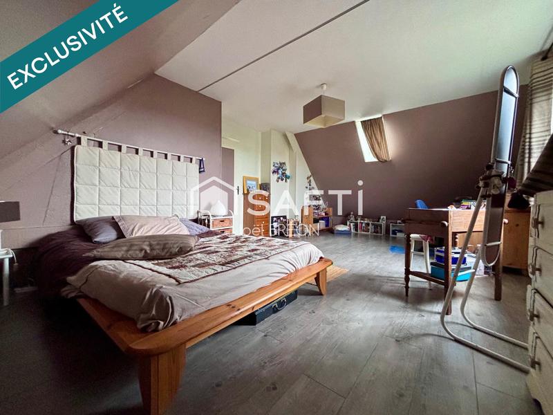 Maison - 158 m² - 6 pièces